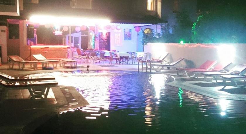 Tolan Apartments İçmeler Eksteriør bilde